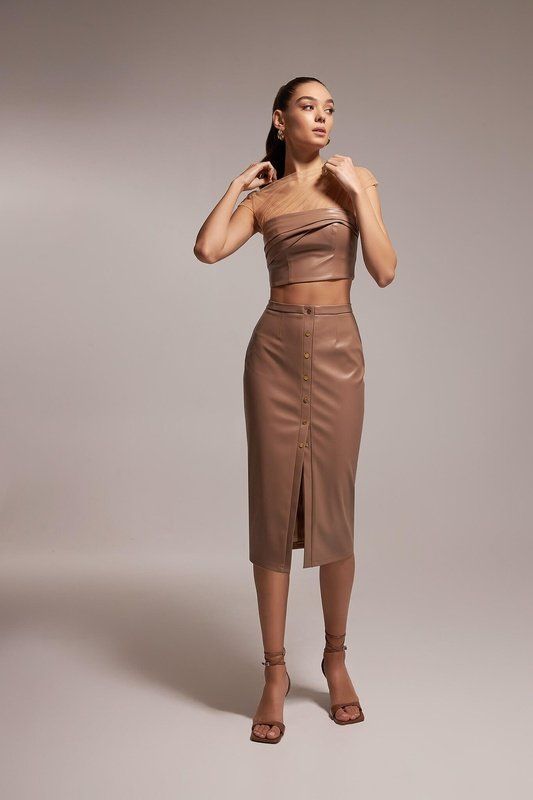 Denny Top Robin Latte Skirt