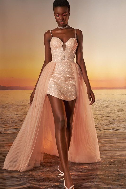 Amaris with traine Sheryl Powder