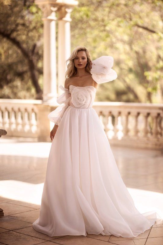 Dolce & Sleeves Ivory