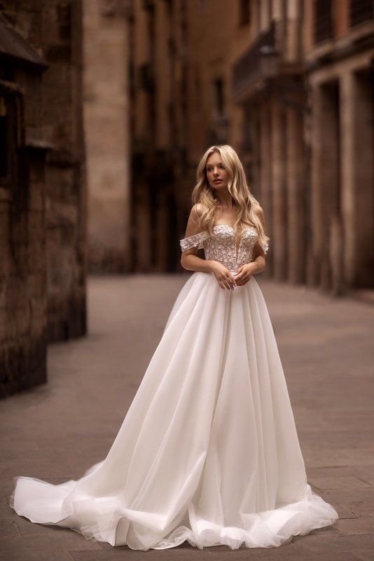Chantilly Ivory