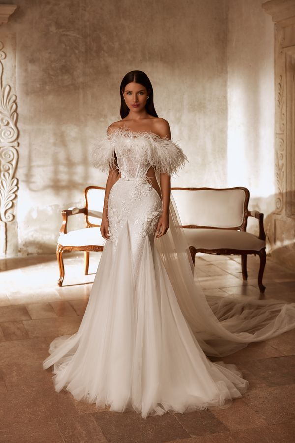 Dress & Cape Raleigh Ivory
