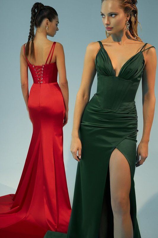 Fuji Red or Emerald