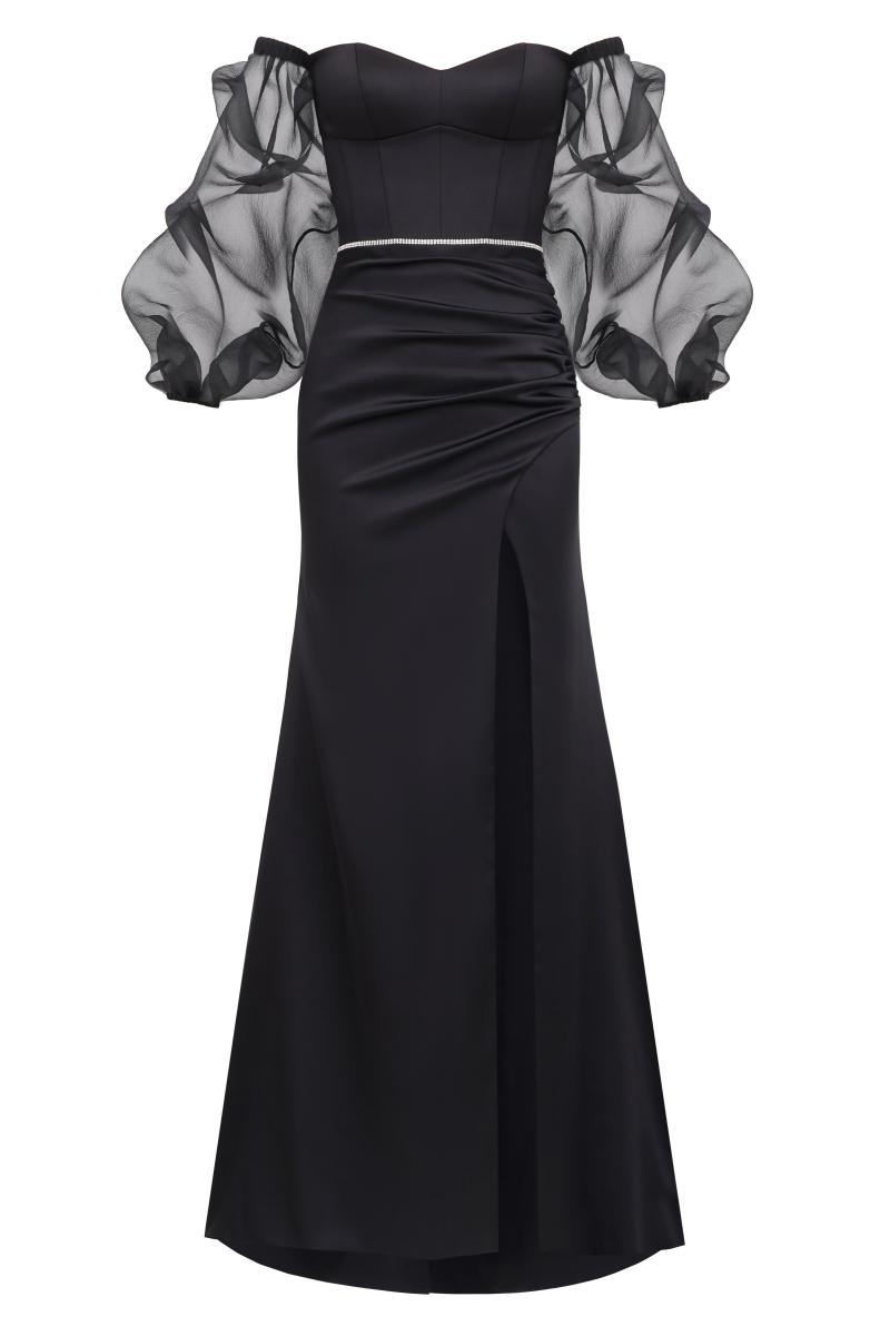 Sisi Black